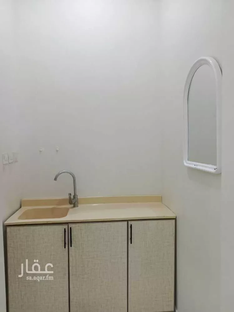 شقة للإيجار في شارع الطائف ، حي ظهرة لبن ، الرياض ، منطقة الرياض صورة 4