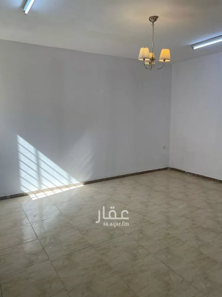 شقة للبيع في شارع الأديب, حي الحمراء, مدينة الرياض, منطقة الرياض