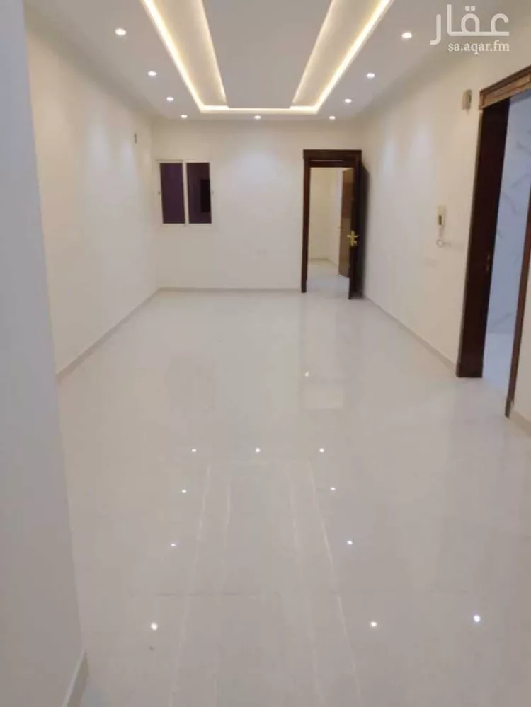 دور للبيع في شارع محمد الأكحل, حي عكاظ, مدينة الرياض, منطقة الرياض صورة 5