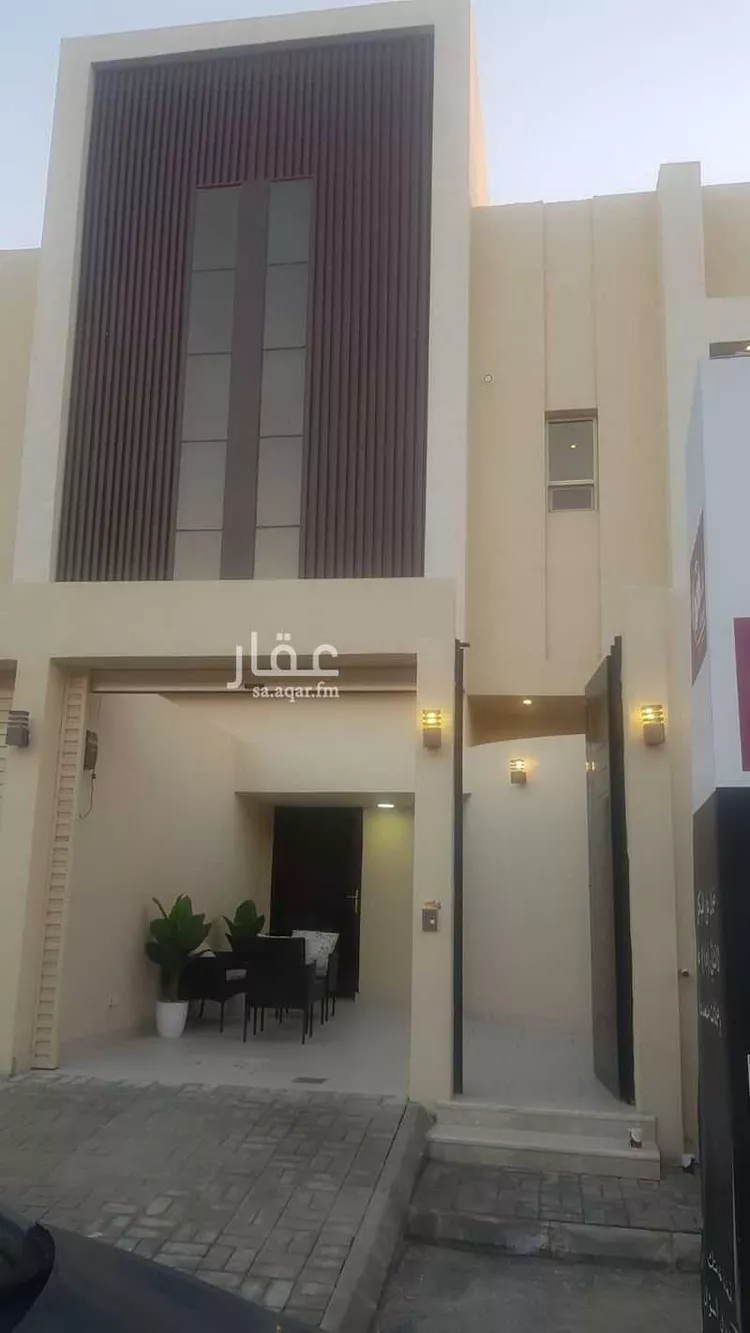 دور للبيع في شارع محمد الأكحل, حي عكاظ, مدينة الرياض, منطقة الرياض
