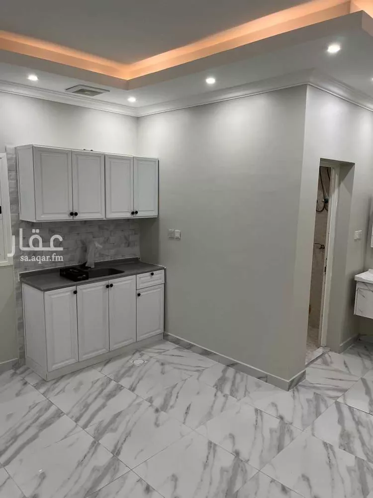 شقة للإيجار في شارع الثامن عشر, حي الخبر الجنوبية, مدينة الخبر, المنطقة الشرقية 6