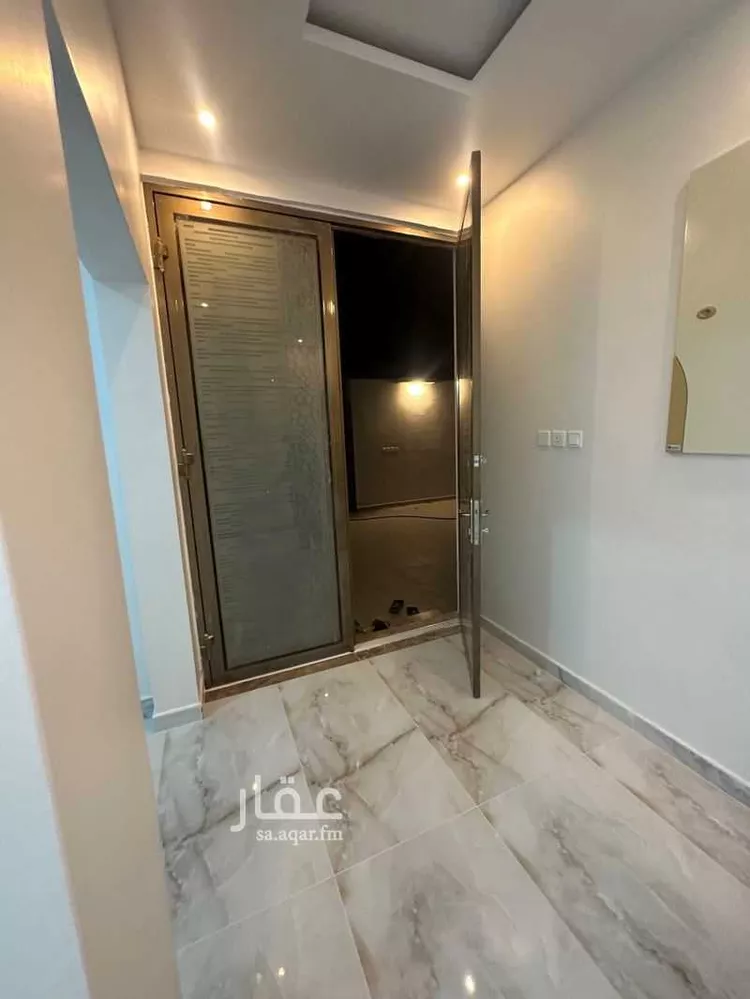 دور للإيجار في شارع الوادي الاخضر ، حي السلمانية الرابع ، الهفوف‎ ، الاحساء صورة 2