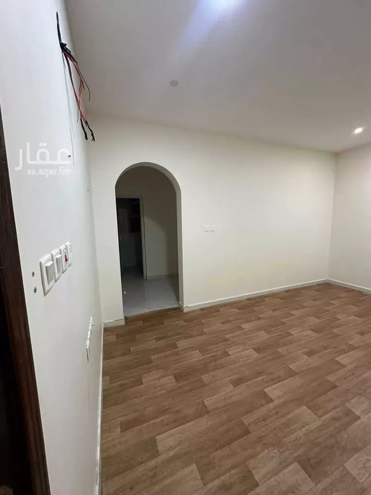 شقة للإيجار في شارع الوادي الاخضر ، حي السلمانية الرابع ، الهفوف‎ ، الاحساء صورة 2