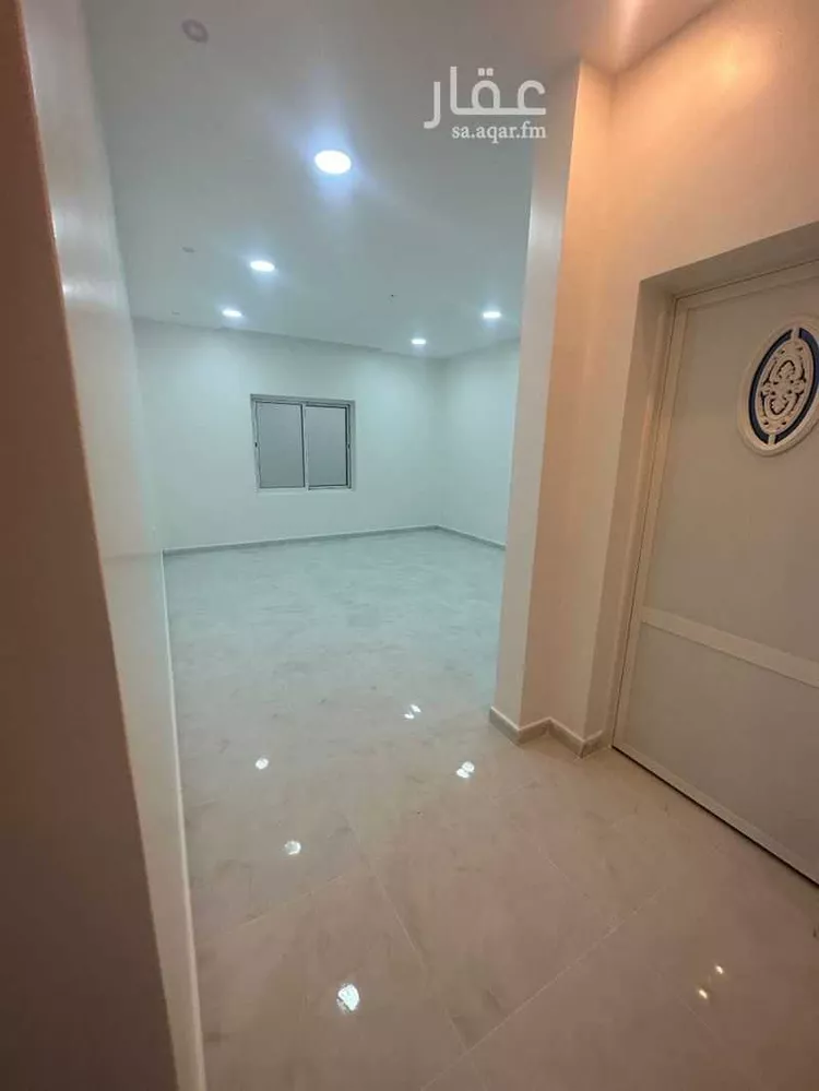 دور للإيجار في شارع الوادي الاخضر ، حي السلمانية الرابع ، الهفوف‎ ، الاحساء صورة 3