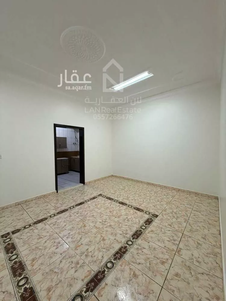 عمارة للإيجار في شارع الصحابة, حي إشبيلية, مدينة الرياض, منطقة الرياض 8