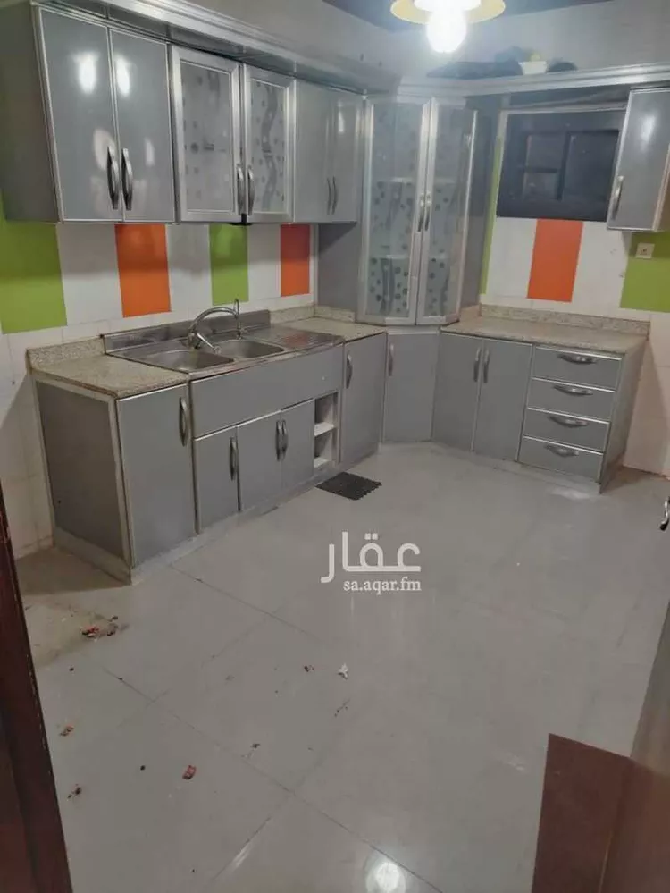 شقة للإيجار في شارع شعيب الحمد, حي شبرا, مدينة الرياض, منطقة الرياض