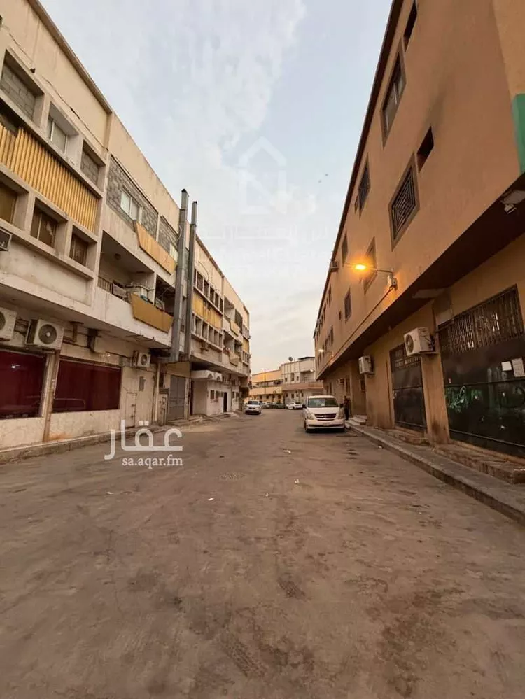 عمارة للإيجار في شارع عسير, حي الجرادية, مدينة الرياض, منطقة الرياض 6