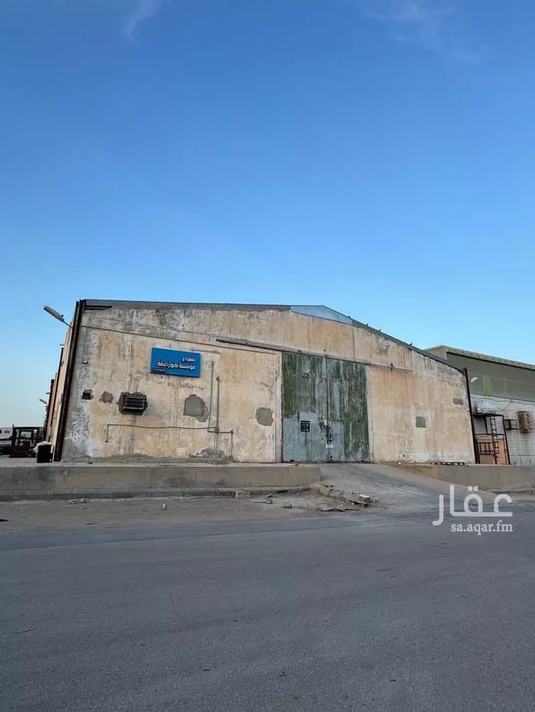 محل للبيع في شارع كثير عزة, حي المروة, مدينة الرياض, منطقة الرياض صورة 5