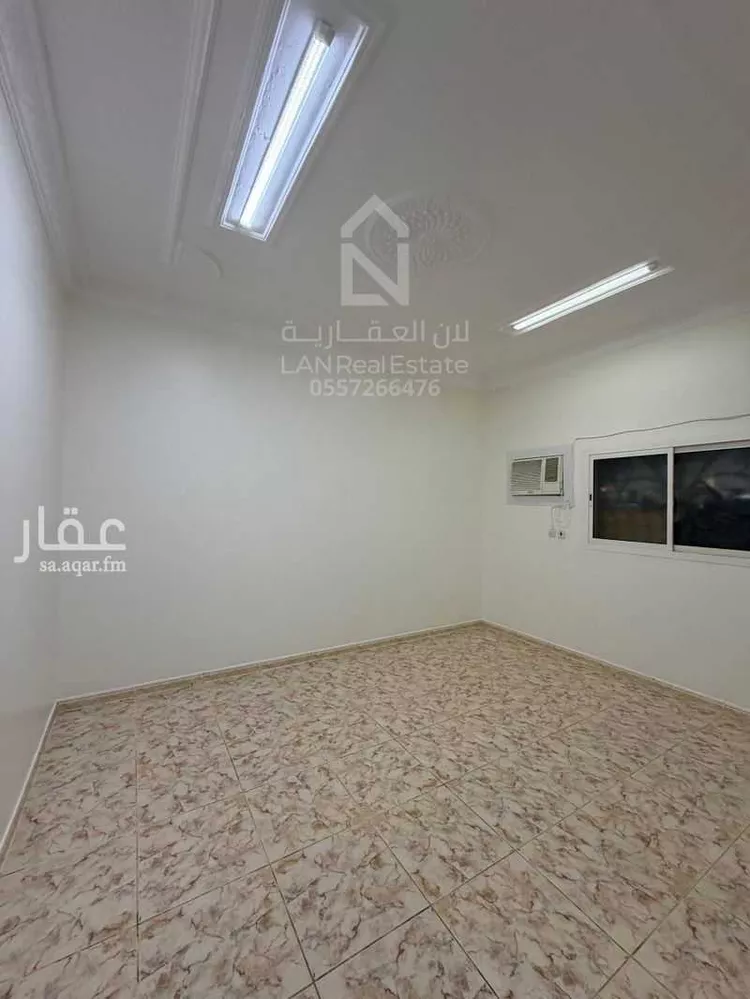 عمارة للإيجار في شارع الصحابة, حي إشبيلية, مدينة الرياض, منطقة الرياض صورة 4