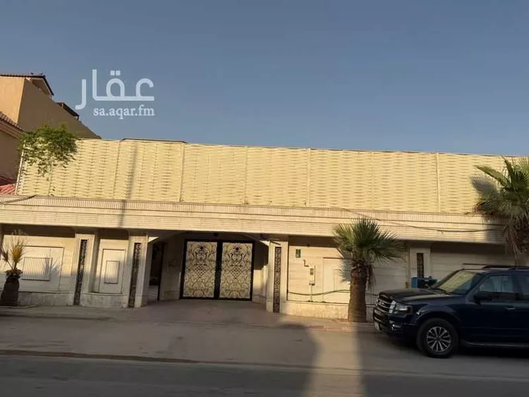 فيلا للبيع في شارع شهيد الدين ثم الوطن براك علي الحارثي, حي الشهداء, مدينة الرياض, منطقة الرياض صورة 2