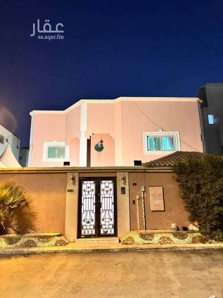 فيلا للبيع في شارع الطرفة, حي إشبيلية, مدينة الرياض, منطقة الرياض صورة 2