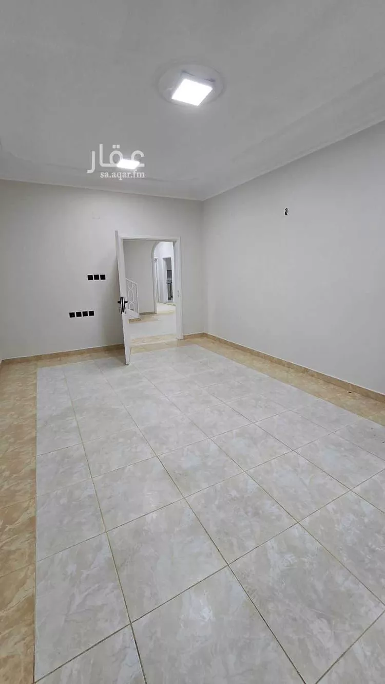 Villa for Sale in Riyadh Ash Shuhada 15