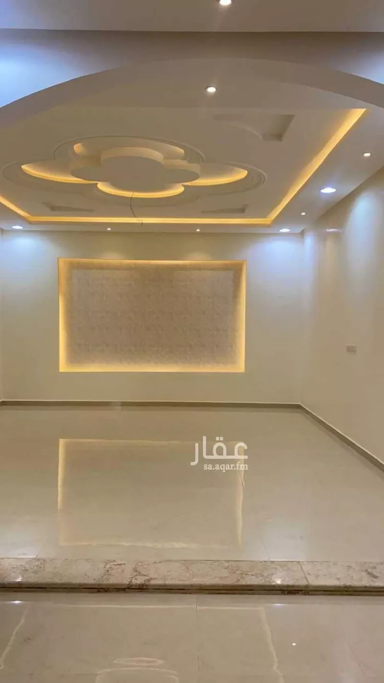 فيلا للبيع في شارع عبدالرحمن ابن حسن الفتني, حي القادسية, مدينة الرياض, منطقة الرياض صورة 3