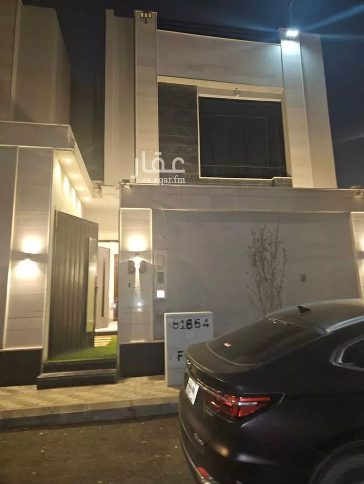 فيلا للإيجار في شارع أحمد الدارميّ, حي العريجاء الغربي, مدينة الرياض, منطقة الرياض