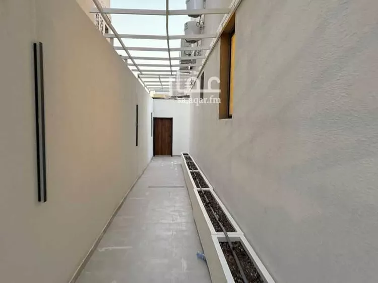 عمارة للإيجار في شارع شنقيط, حي الملك فهد, مدينة الرياض, منطقة الرياض