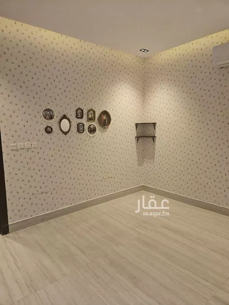 فيلا للإيجار في شارع أحمد الدارميّ, حي العريجاء الغربي, مدينة الرياض, منطقة الرياض صورة 5
