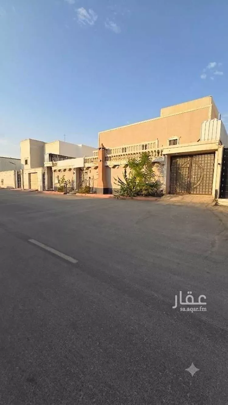 فيلا للبيع في شارع الدفاع, حي إشبيلية, مدينة الرياض, منطقة الرياض