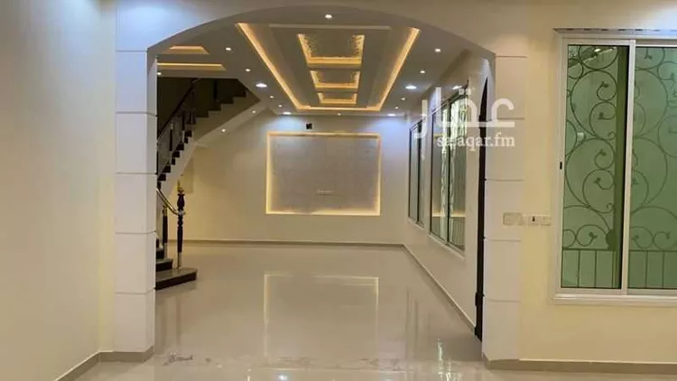 فيلا للبيع في شارع عبدالرحمن ابن حسن الفتني, حي القادسية, مدينة الرياض, منطقة الرياض صورة 5