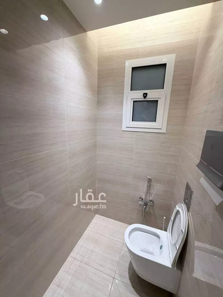 شقة للبيع في شارع الامير مقرن بن عبدالعزيز, حي مغرزات, مدينة الرياض, منطقة الرياض صورة 2