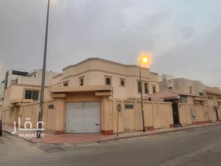 فيلا للبيع في شارع عبدالله بن الأرقم, حي الملك فهد, مدينة الرياض, منطقة الرياض