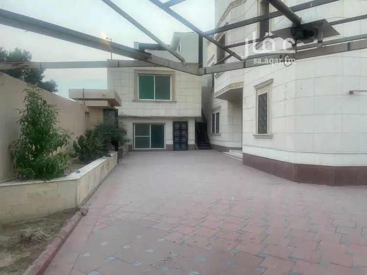 فيلا للبيع في شارع عبدالله بن الأرقم, حي الملك فهد, مدينة الرياض, منطقة الرياض صورة 4