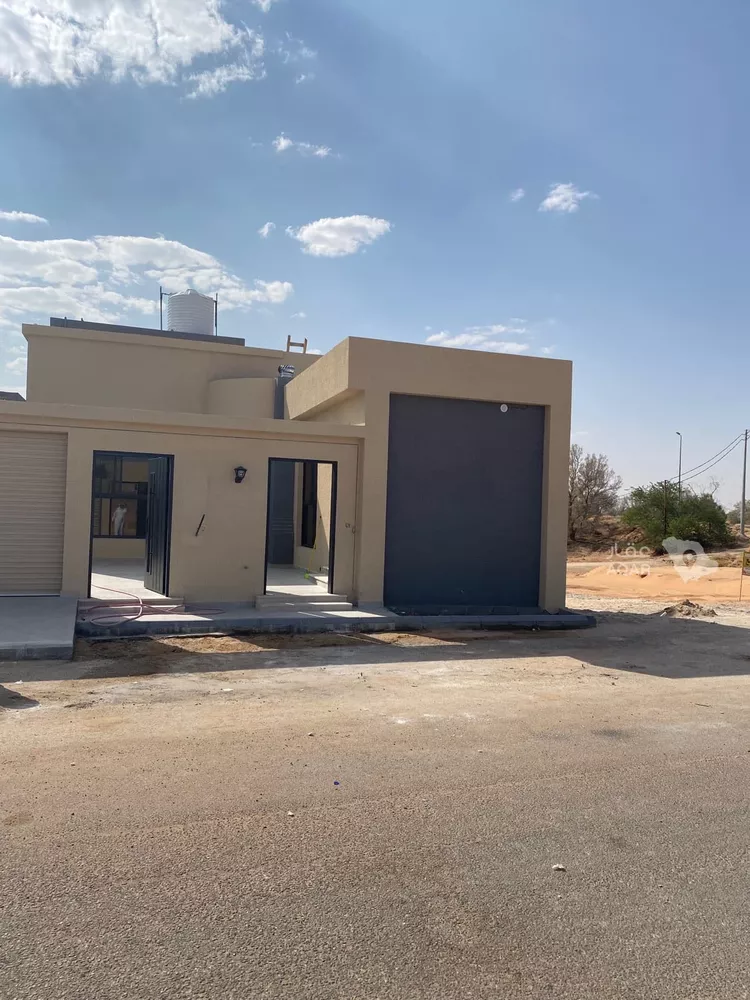 فيلا للبيع في شارع  احمد بن حيان , حي العونية, مدينة عنيزة, منطقة القصيم