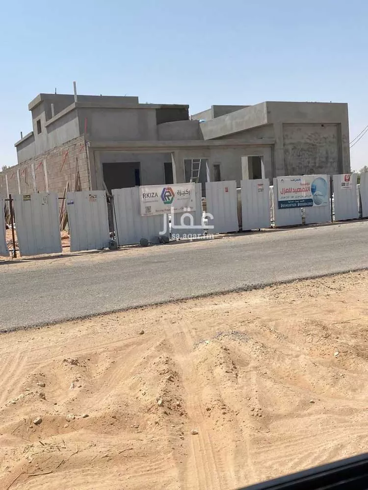 فيلا للبيع في شارع احمد بن حيان , حي العونية, مدينة عنيزة, منطقة القصيم