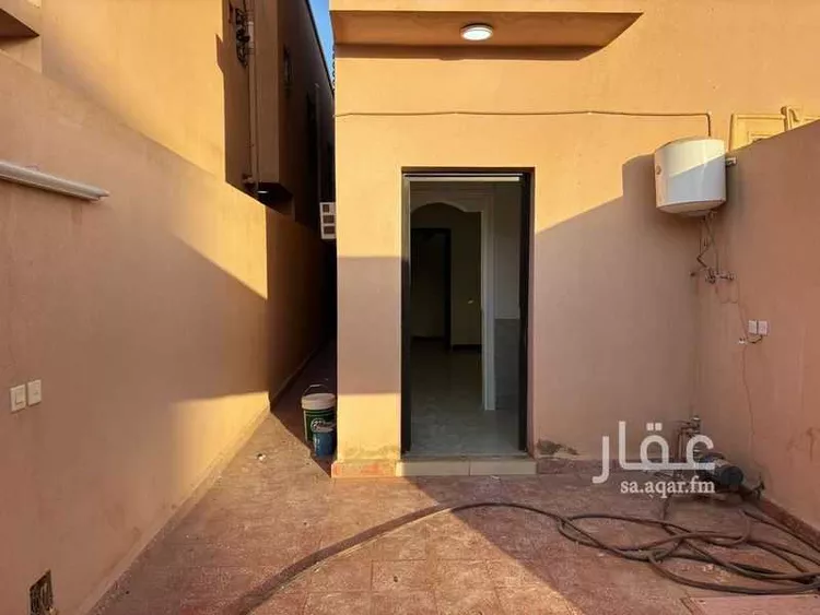 عمارة للبيع في شارع حرب بن أبي العالية ، السحيمية ، عنيزة ، عنيزة صورة 2