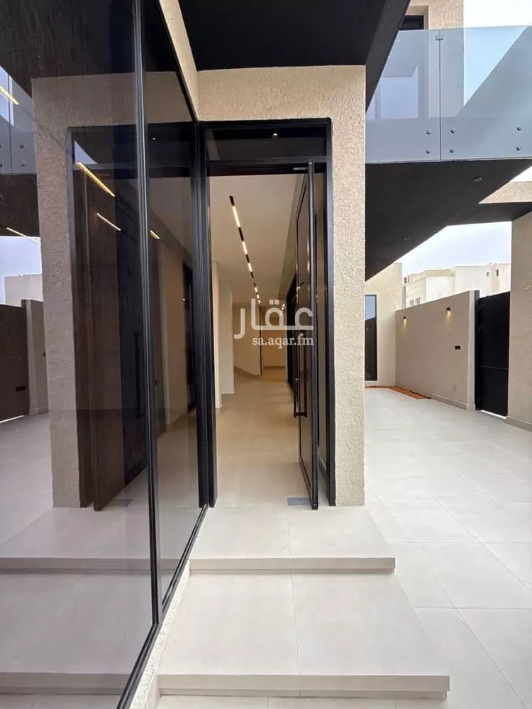 فيلا للبيع في شارع رقم 372, حي الملقا, مدينة الرياض, منطقة الرياض صورة 5