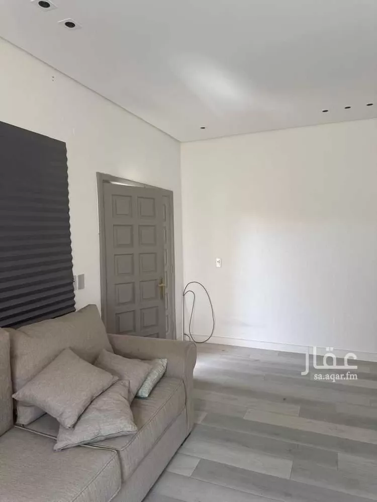 فيلا للبيع في شارع الأمير منصور بن عبدالعزيز, حي العليا, مدينة الرياض, منطقة الرياض صورة 2