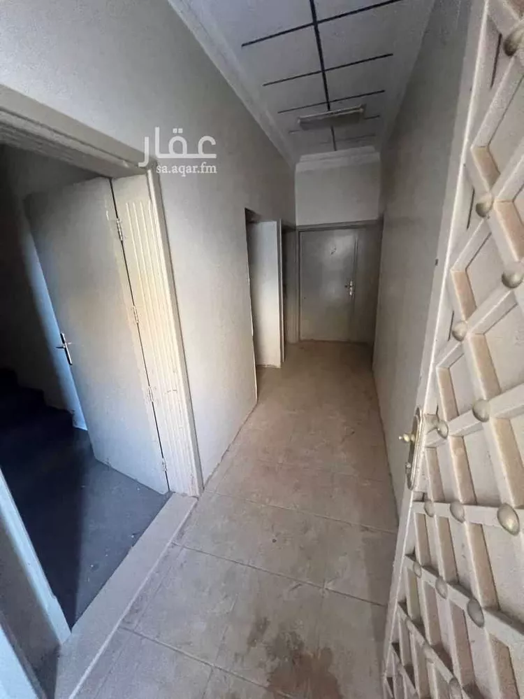 فيلا للبيع في شارع البلدية, حي الديرة, مدينة البكيريه, منطقة القصيم صورة 4