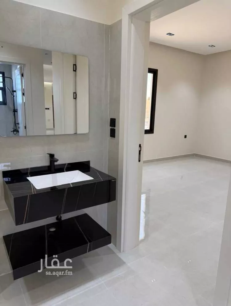 شقة للإيجار في شارع الجميل ابن حاتم, حي ظهرة لبن, مدينة الرياض, منطقة الرياض