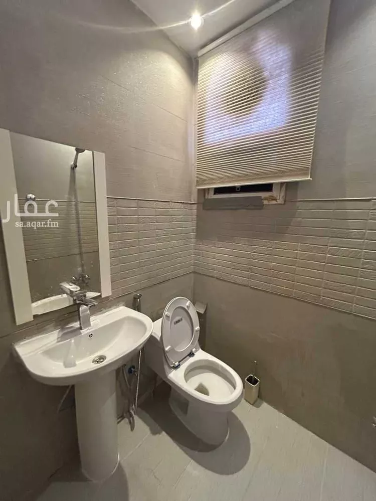 عمارة للإيجار في شارع الدوادمي, حي مغرزات, مدينة الرياض, منطقة الرياض صورة 2