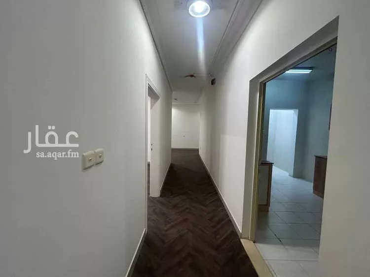 مكتب تجاري للإيجار في شارع عبدالله ابن سعود ابن عبدالعزيز الفرعي, حي الإزدهار, مدينة الرياض, منطقة الرياض