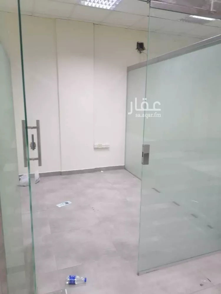 مكتب تجاري للإيجار في شارع الحسين بن علي, حي المصيف, مدينة الرياض, منطقة الرياض