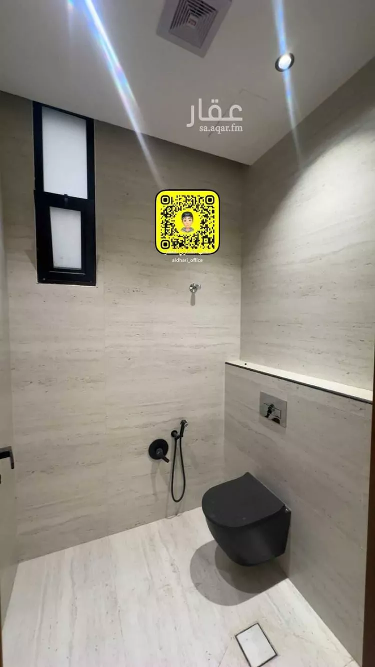 فيلا للبيع في شارع محمد بن عمر القرشي, حي المنار, مدينة عنيزة, منطقة القصيم صورة 5