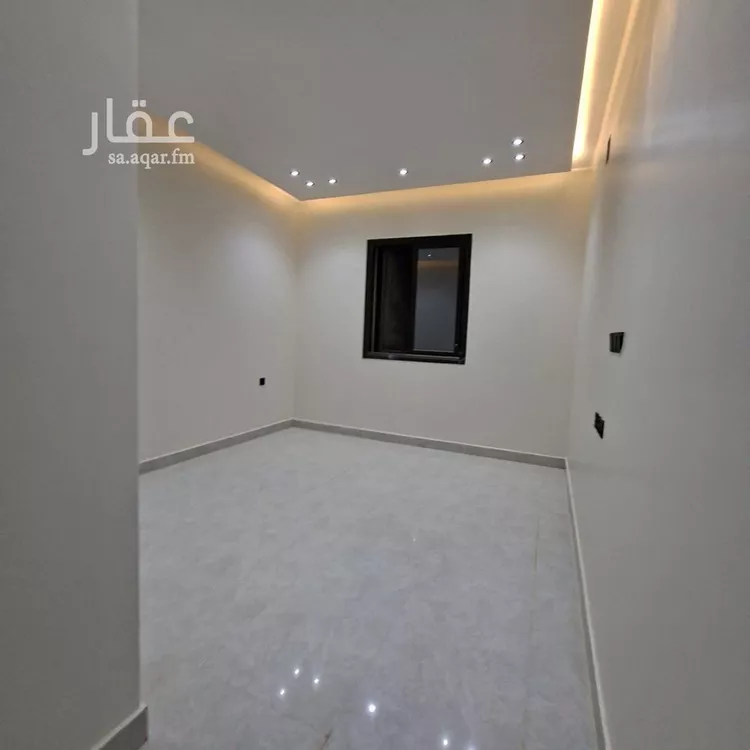 دور للبيع في شارع إبراهيم بن حسين, حي الرمال, مدينة الرياض, منطقة الرياض صورة 4