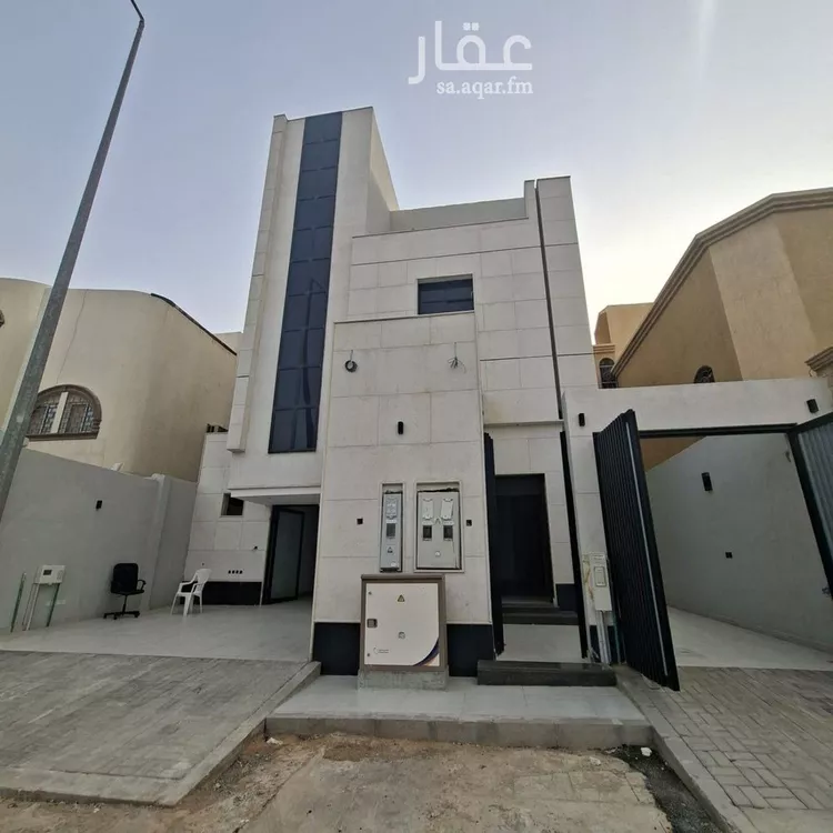 دور للبيع في شارع شايقة, حي قرطبة, مدينة الرياض, منطقة الرياض صورة 3