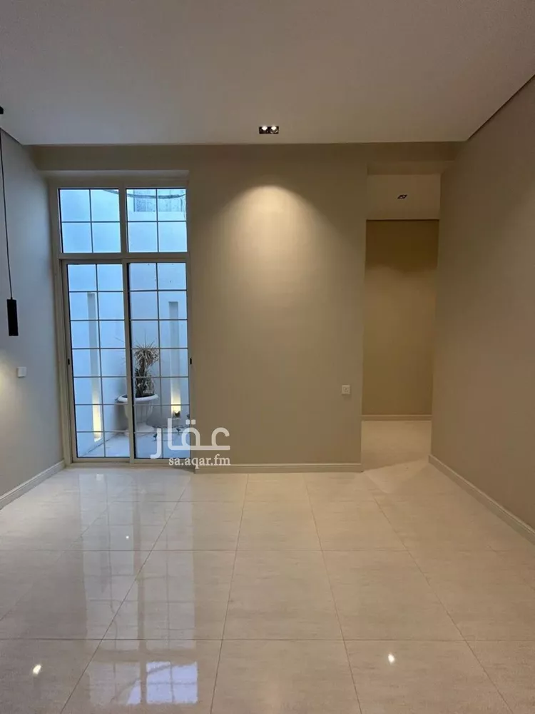 Floor for Sale in Riyadh Al Khaleej صورة 3