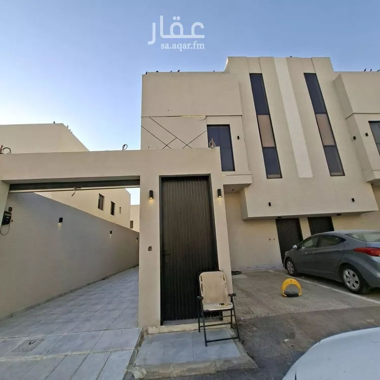 دور للبيع في شارع أبي جعفر عبدالوهاب, حي الرمال, مدينة الرياض, منطقة الرياض