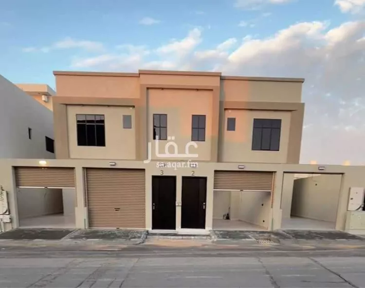 دور للبيع في شارع عنيزة, حي النخيل, مدينة بريدة, منطقة القصيم