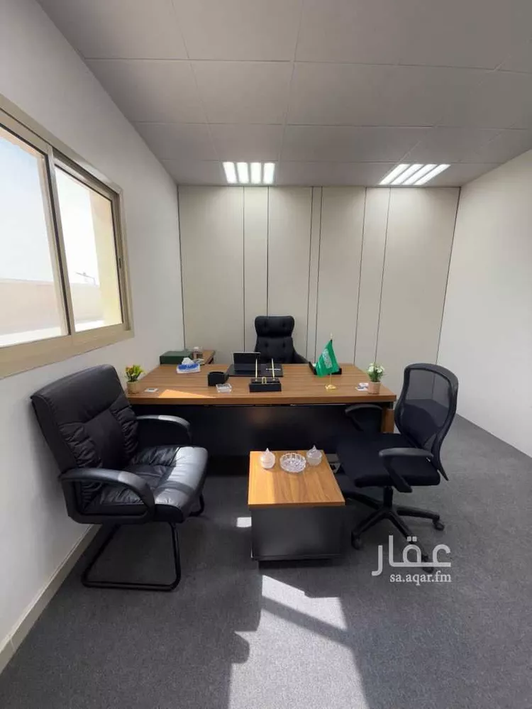 مكتب تجاري للإيجار في طريق ابي بكر الصديق ، حي النرجس ، الرياض ، منطقة الرياض