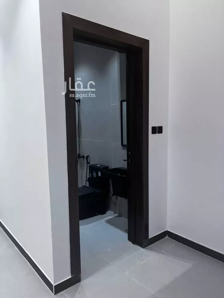 دور للبيع في شارع 102, حي الندوة, مدينة الرياض, منطقة الرياض صورة 3