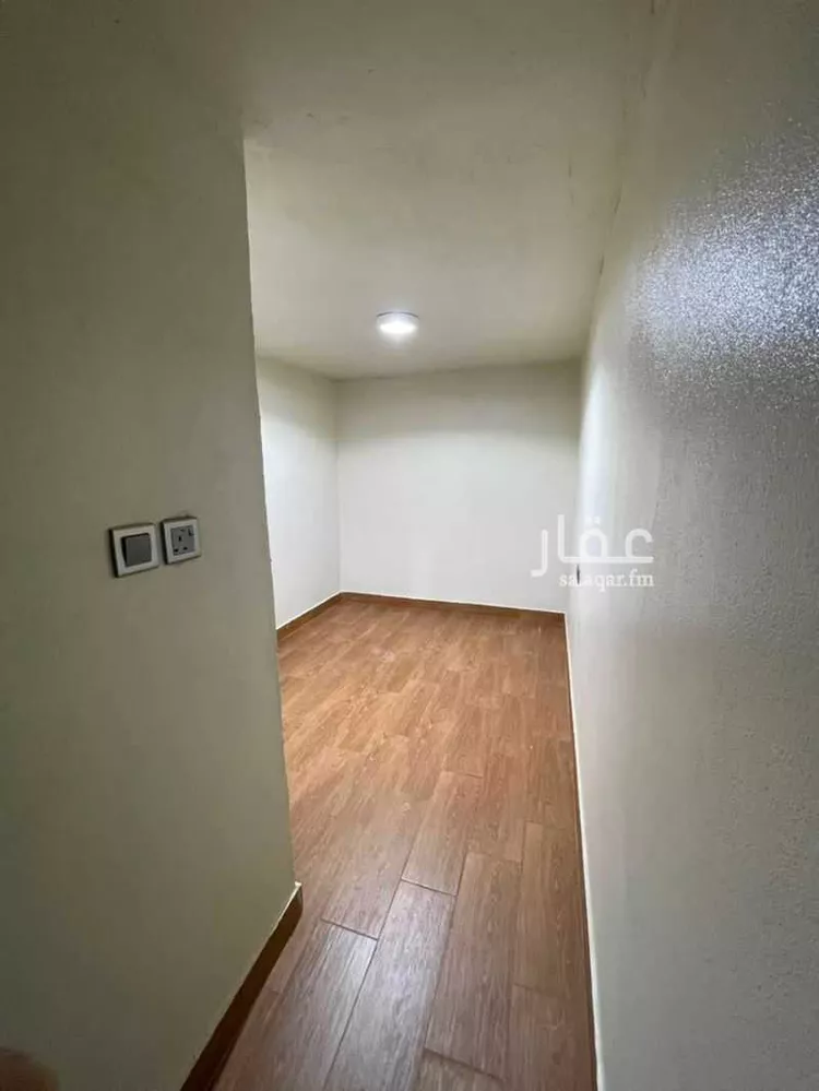 غرفة للإيجار في شارع العمارية, حي المروج, مدينة أبها, منطقة عسير