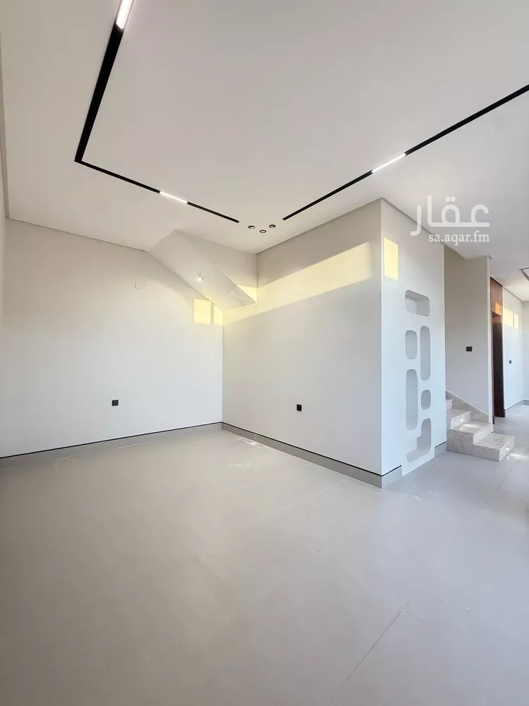 فيلا للبيع في شارع السيل الكبير, حي المهدية, مدينة الرياض, منطقة الرياض صورة 4