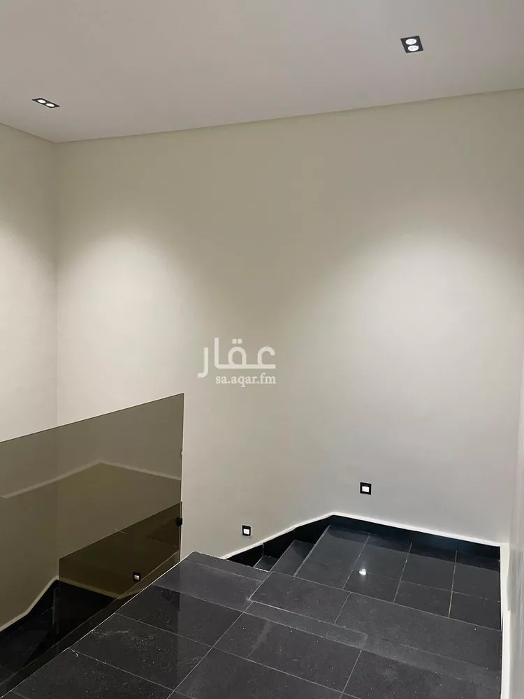 دور للبيع في شارع البساله, حي السويدي الغربي, مدينة الرياض, منطقة الرياض صورة 3