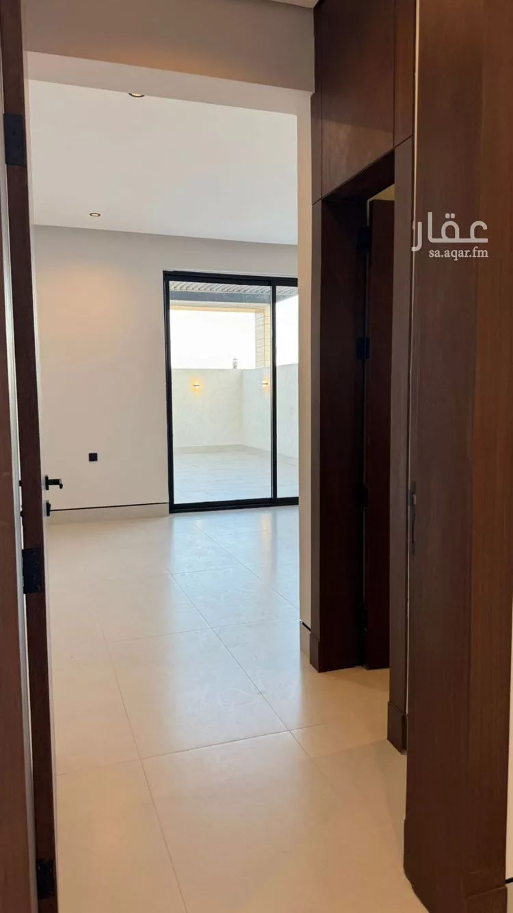 فيلا للبيع في شارع السيل الكبير, حي المهدية, مدينة الرياض, منطقة الرياض صورة 3