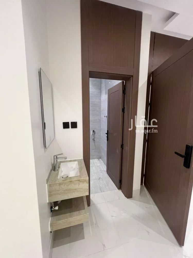 شقة للبيع في شارع السيل الكبير, حي المهدية, مدينة الرياض, منطقة الرياض 7