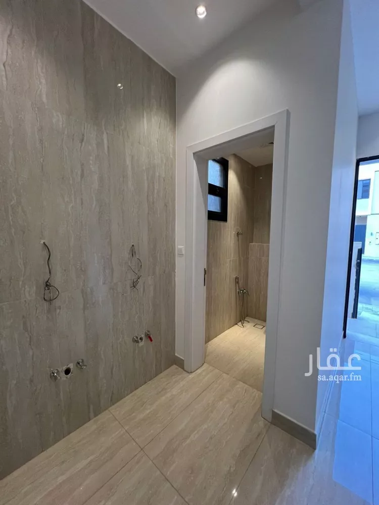 فيلا للبيع في شارع أبي الزناد, حي المهدية, مدينة الرياض, منطقة الرياض صورة 3