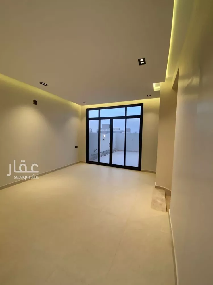 فيلا للبيع في شارع فؤاد محمد عمر توفيق, حي المهدية, مدينة الرياض, منطقة الرياض صورة 3